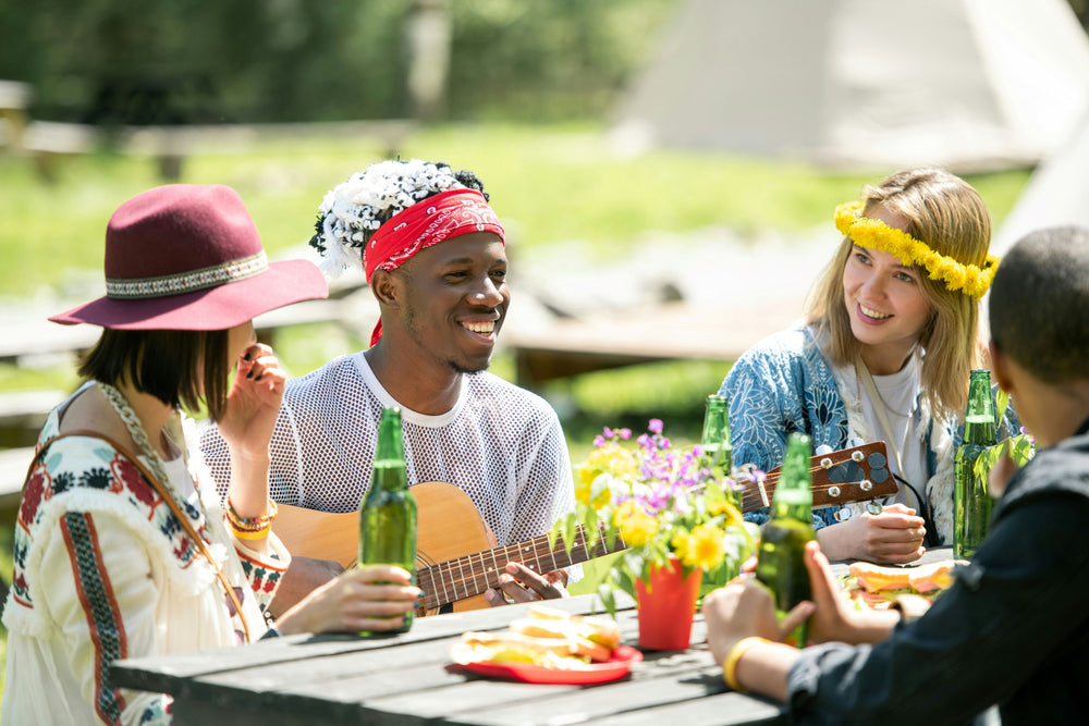 The Social Vegan: Navigating Parties, Family Dinners, and Eating Out